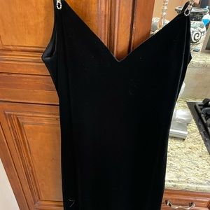 Elegant velvet dress with beaded straps